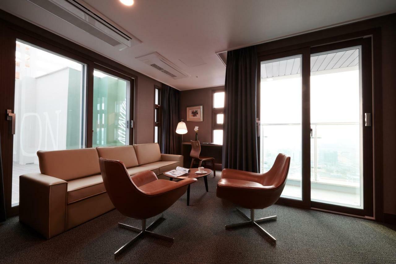 New Raon Stay Jinju Ngoại thất bức ảnh